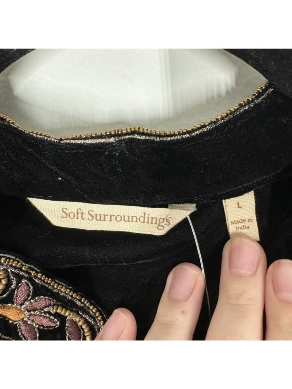 Soft Surroundings Sz L Black Gold Beaded Embroidered Velvet Belcastel Jacket NWT - Picture 10 of 14